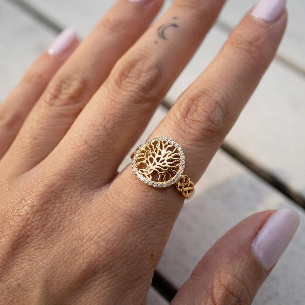 Celtic Tree of Life Ring – 18K Gold Irish Family Heirloom Jewelry