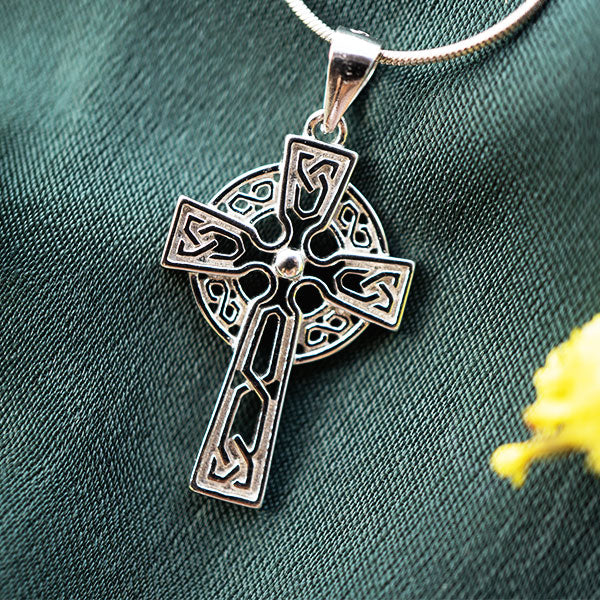 Celtic Cross™ Men's 18K White Gold Pendant – Celtic Knot Jewellery